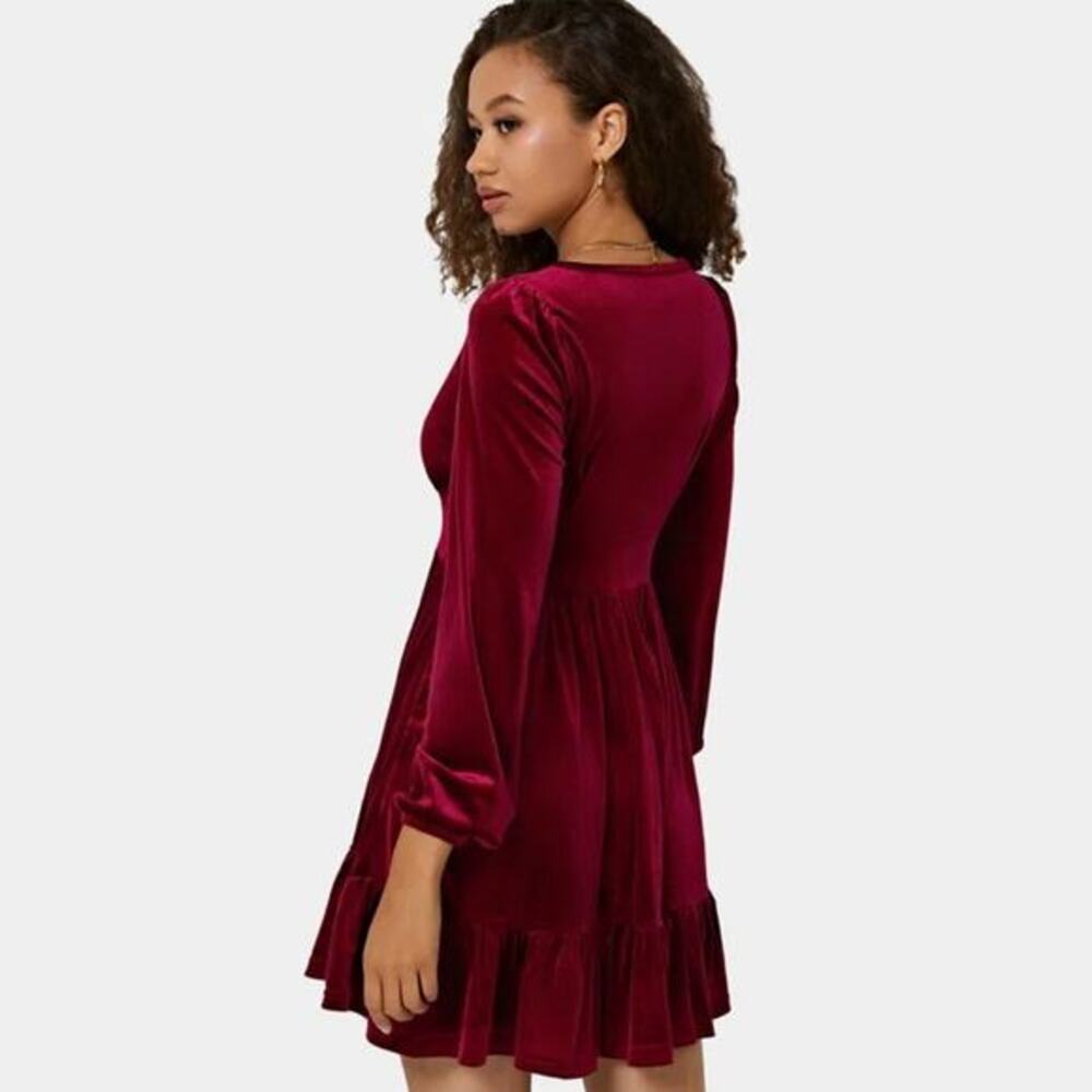 Halara Deep V-Neck Ruffled Hem Velvet Mini Chill Party Dress‎ in Sangria S NWT - Picture 2 of 10